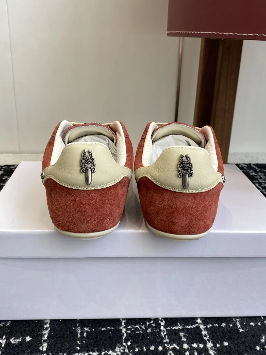 Vintage Suede Trainer Rust Ivory - Gallery Image 8 - Detailed View