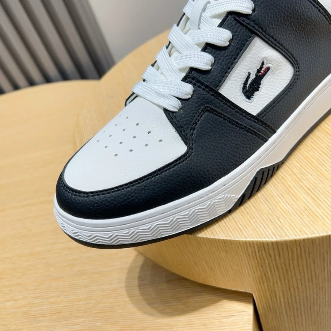 Lacoste Classic Leather Shoes Black - Gallery Image 8 - Detailed View