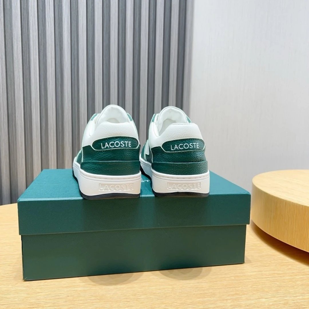 Lacoste Classic Sneakers Green - Gallery Image 6 - Detailed View
