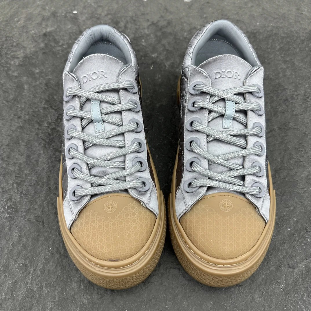 Cotton Tennis Sneakers Taupe - Gallery Image 3 - Detailed View