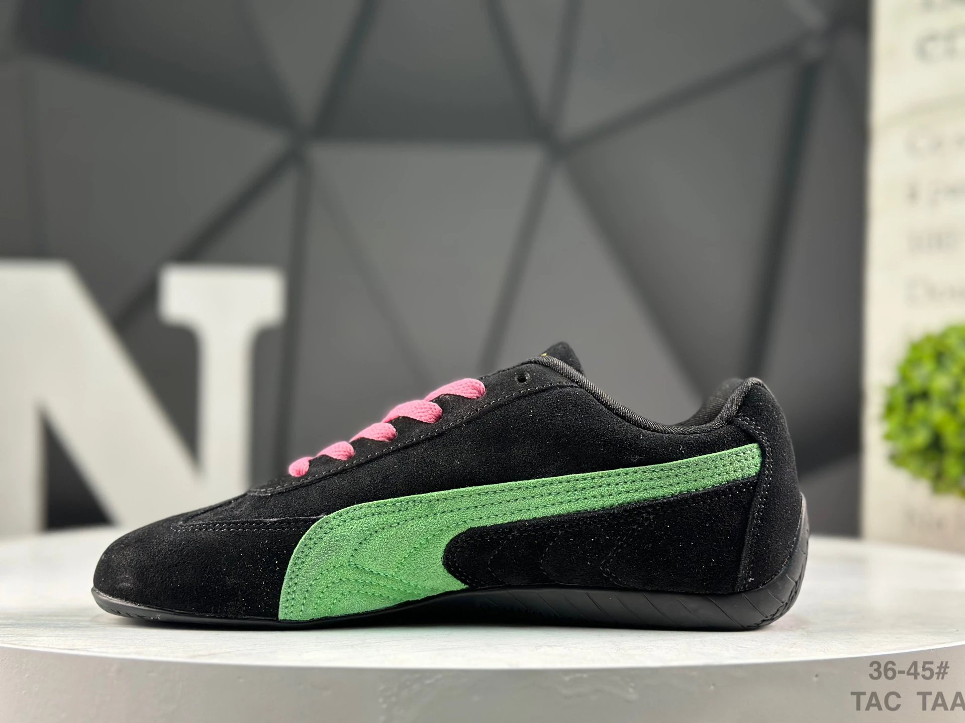 Puma Speed OG Sneakers Black Green - Gallery Image 4 - Detailed View