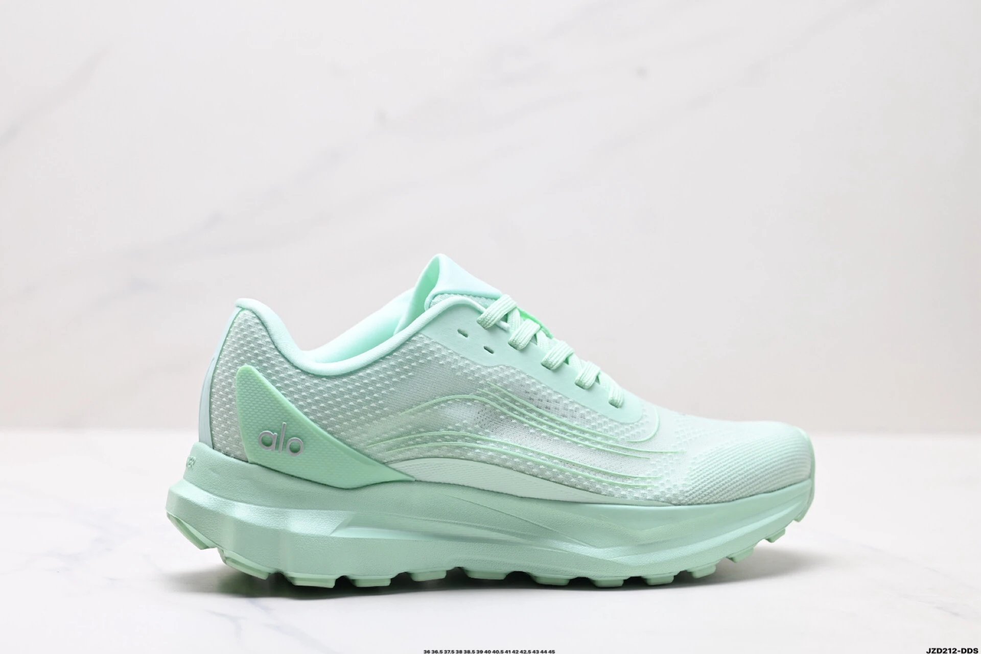 Alo Yoga Alo Runner Sneakers Green - Gallery Image 1 - Detailed View