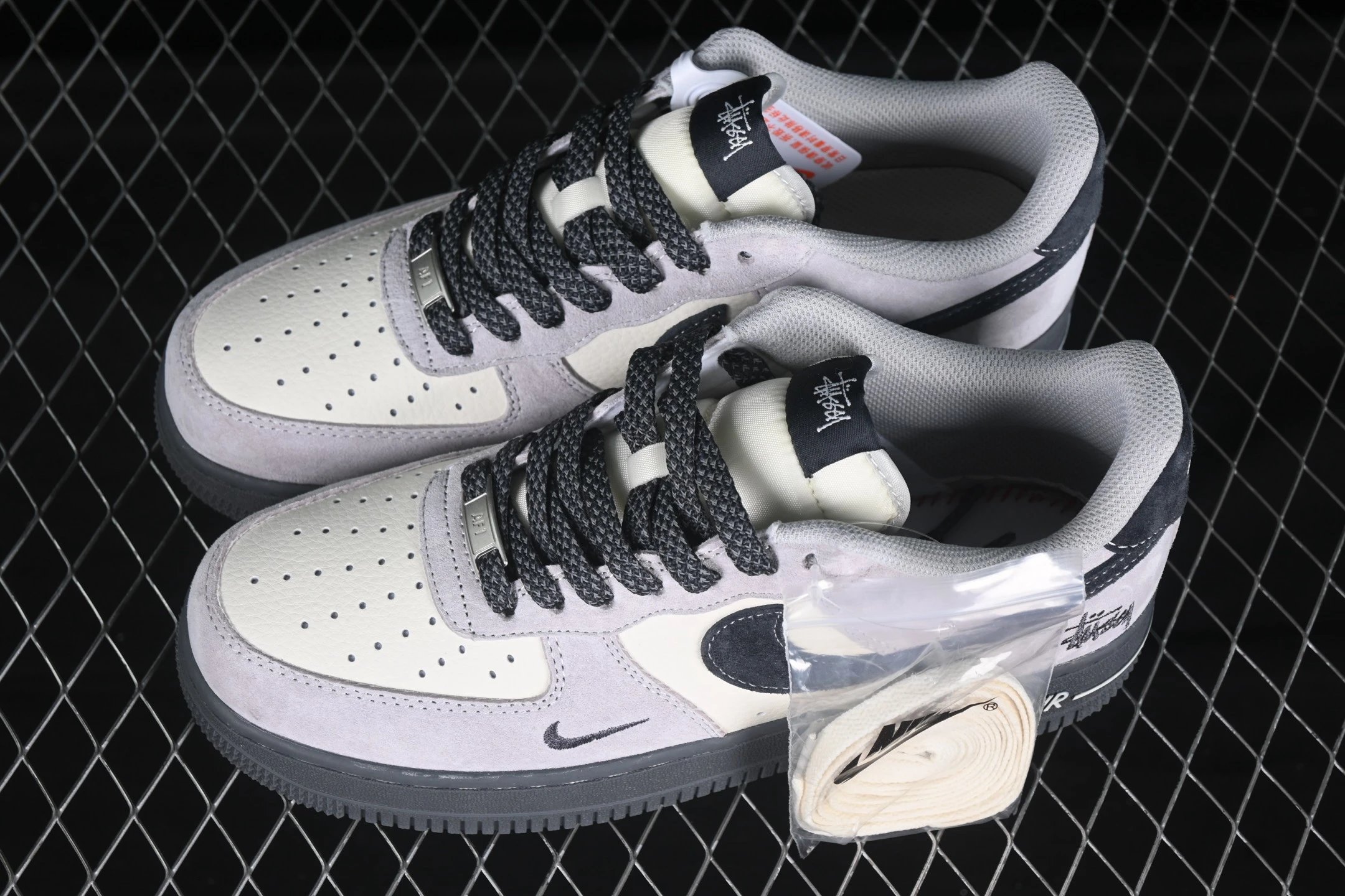 Suede Casual Sneakers Ash - Gallery Image 5 - Detailed View