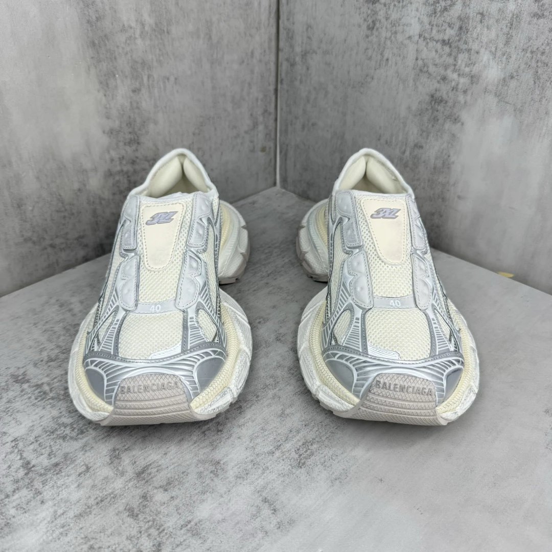 Chunky Mesh Slip-On Trainers Vintage White - Gallery Image 4 - Detailed View