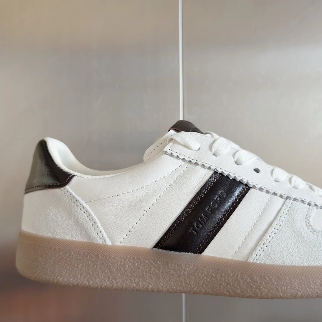 Suede Leather Retro Sneakers Ivory Black - Gallery Image 8 - Detailed View