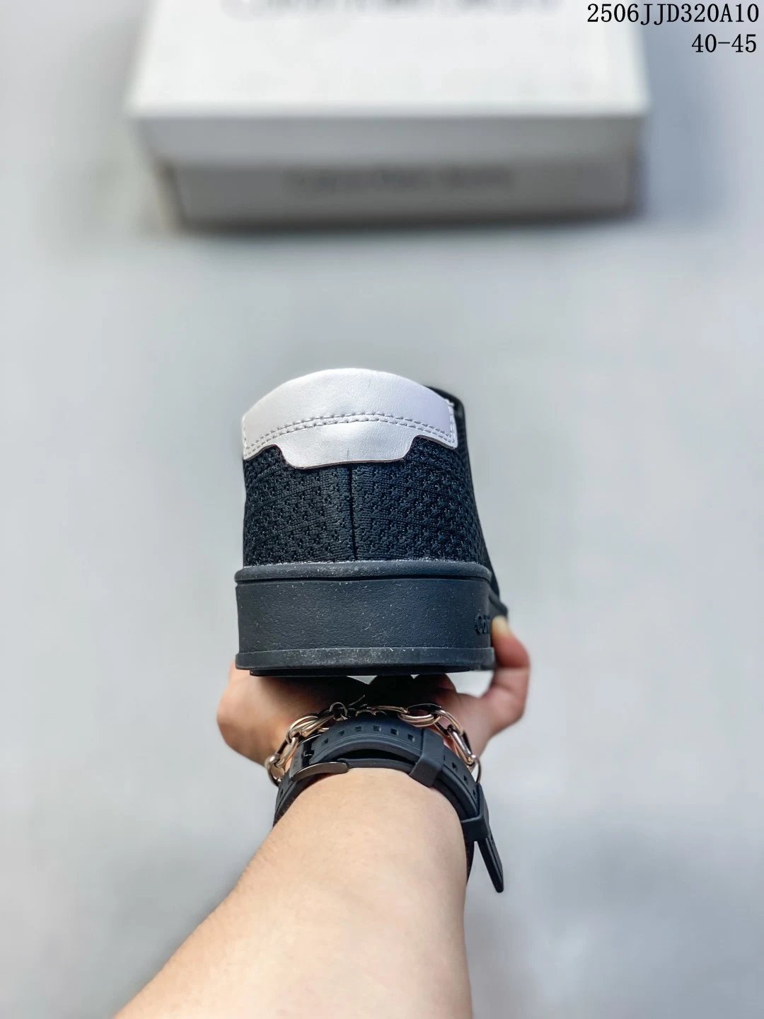 Mesh Round Toe Lace-Up Low Top Sneakers Midnight Navy - Gallery Image 4 - Detailed View