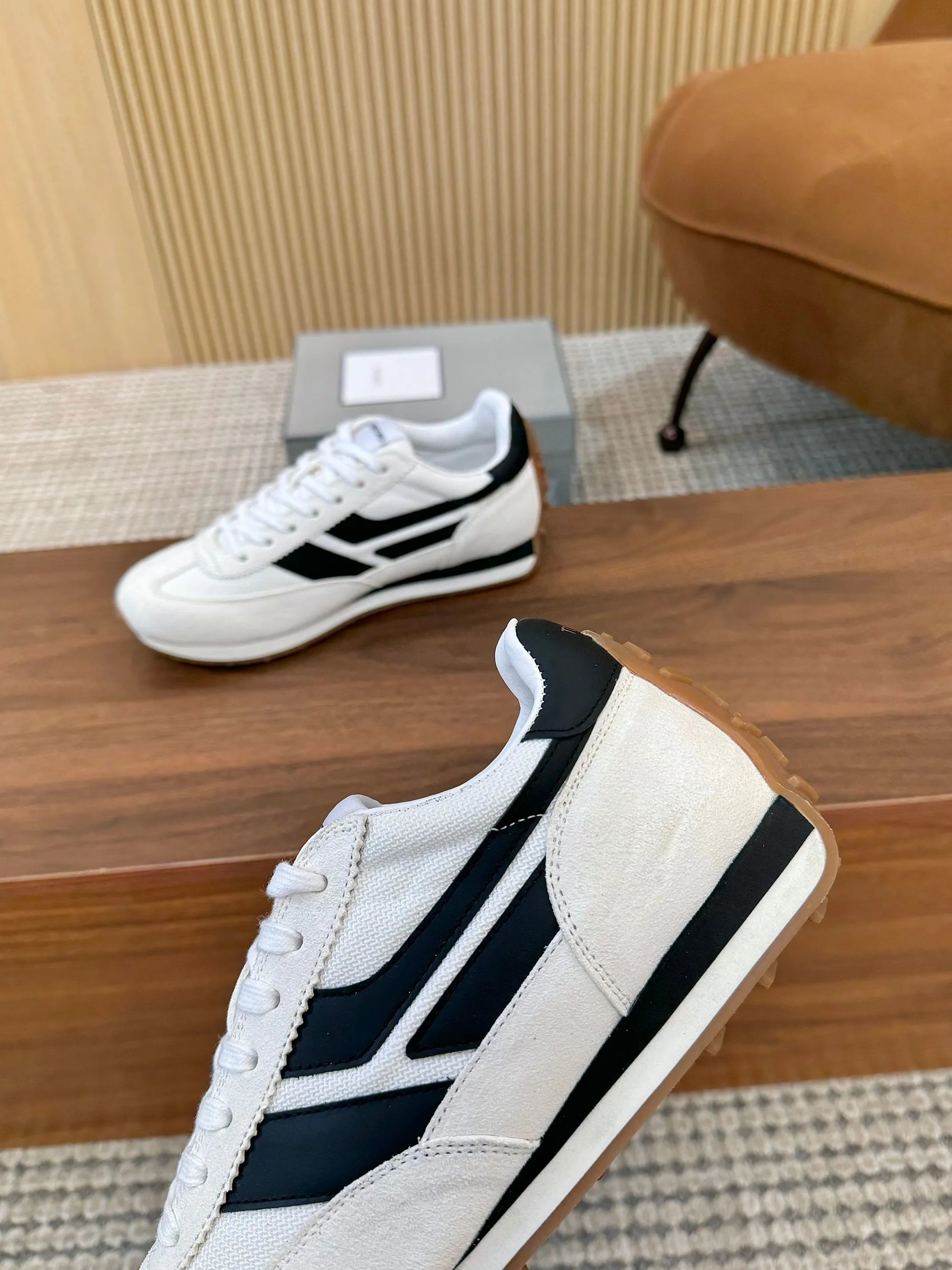 Retro Suede Mesh Sneakers Ivory Black - Gallery Image 9 - Detailed View