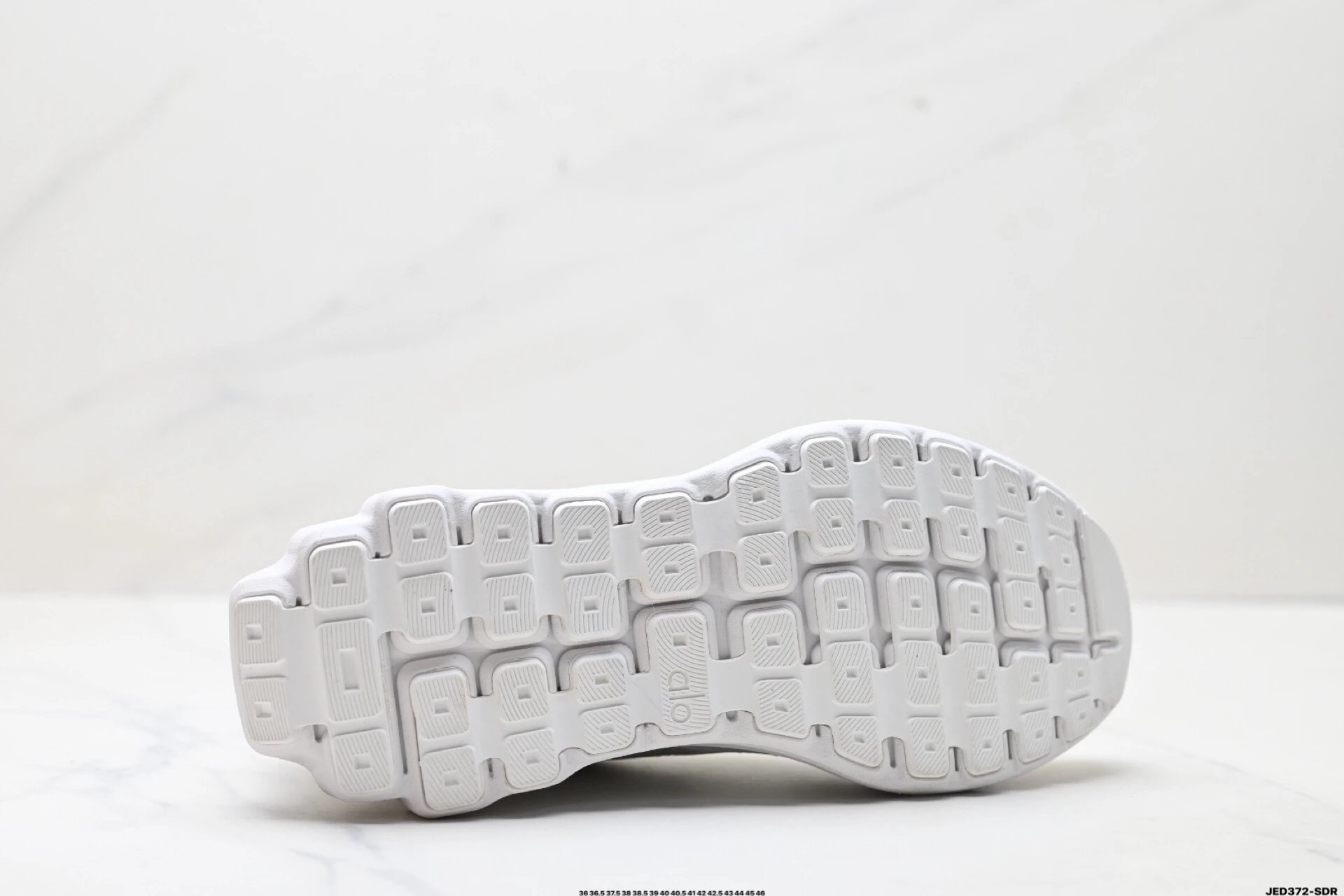 Alo Yoga Alo Runner Sneakers White  - Gallery Image 9 - Detailed View