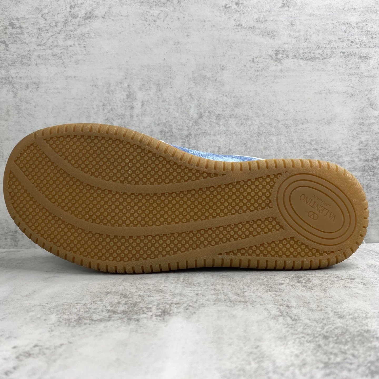 Joie de Jouer Leather Sneaker Ice Blue - Gallery Image 8 - Detailed View