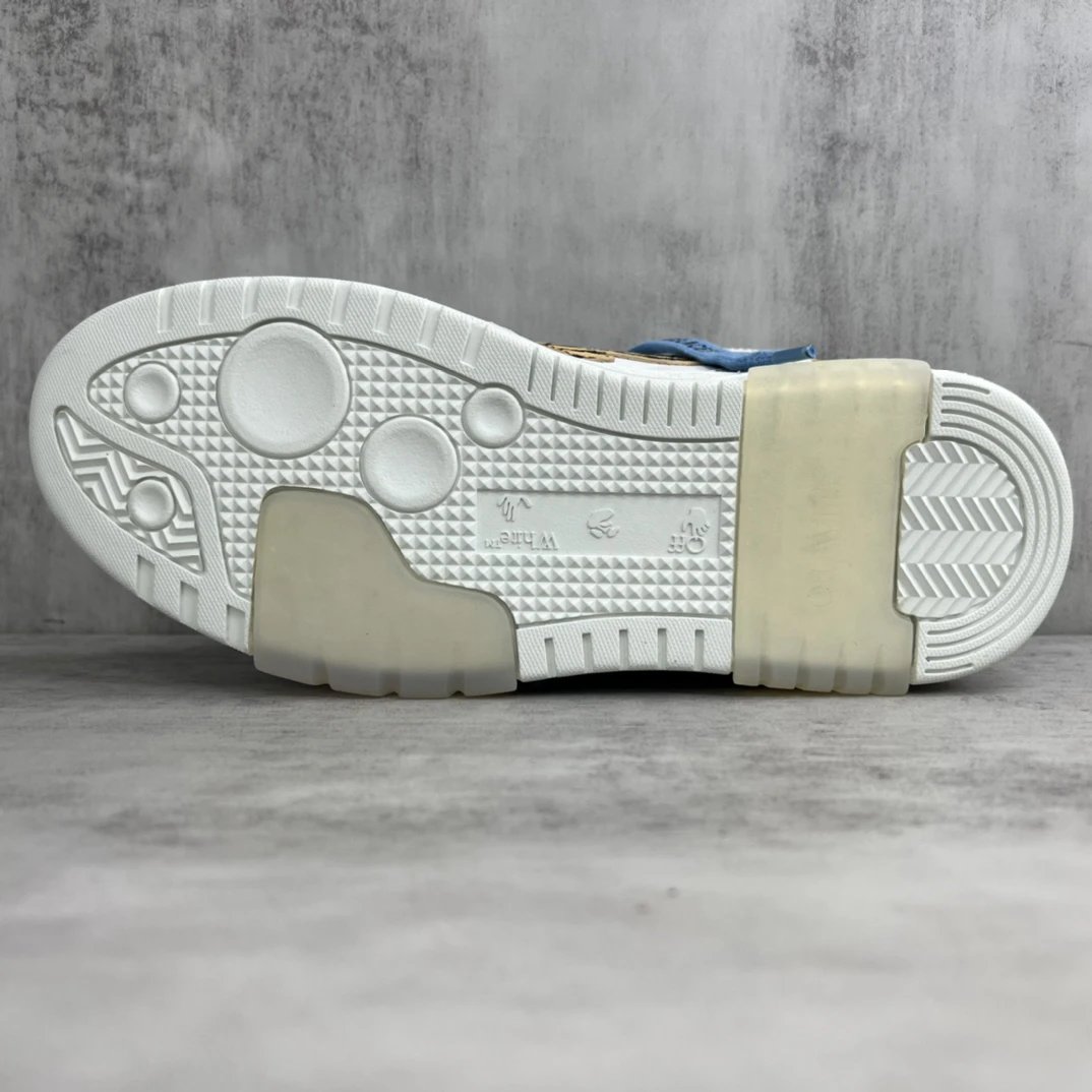 Luxury Leather Low Top Sneakers with Tiger Print in Snow White - Gallery Image 8 - Detailed View