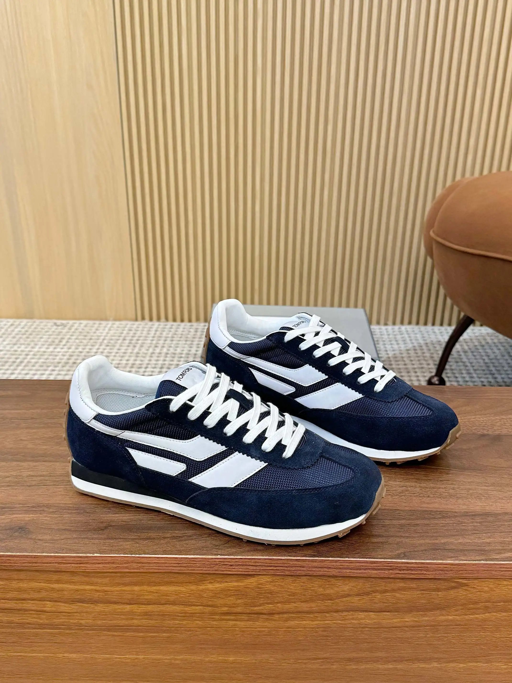 Retro Suede Mesh Sneakers Midnight Navy - Gallery Image 3 - Detailed View