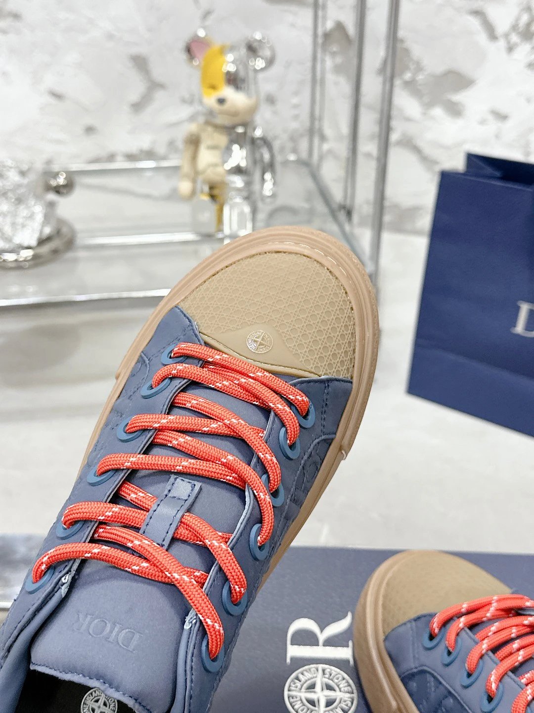 Casual Sneakers Satin Slate - Gallery Image 3 - Detailed View