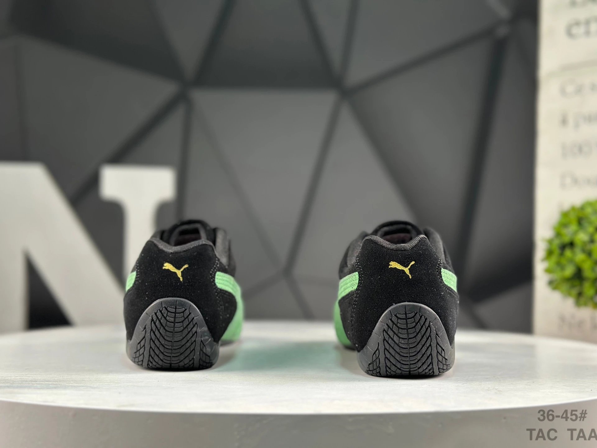 Puma Speed OG Sneakers Black Green - Gallery Image 7 - Detailed View
