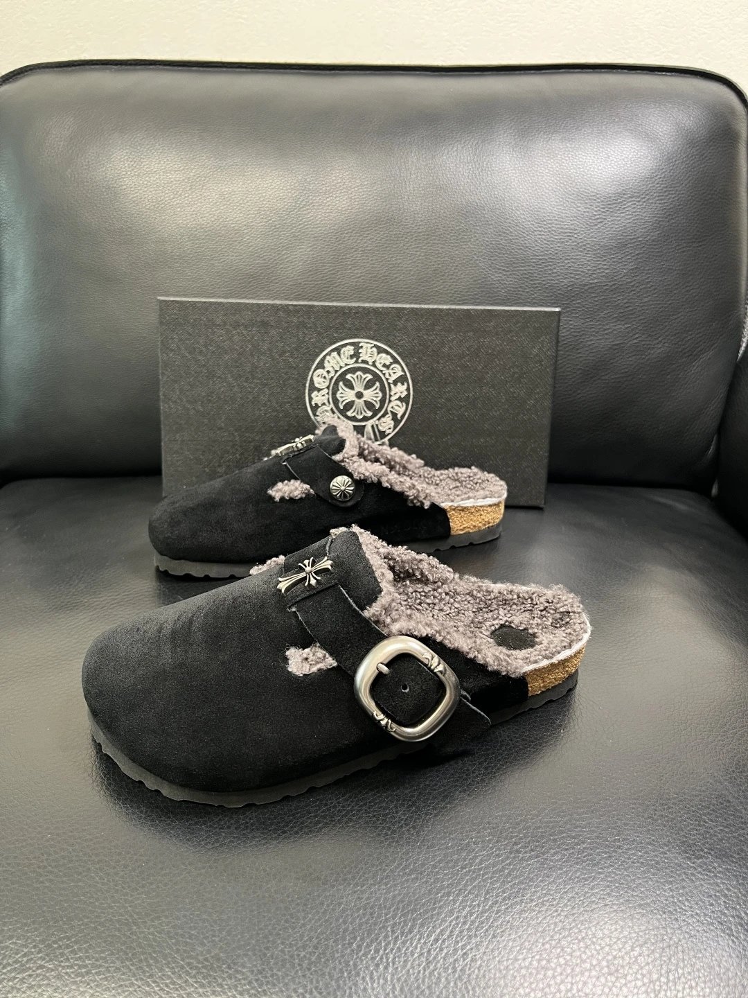 Luxury Suede Shearling Clog Shoes Ebony Black - Gallery Image 2 - Detailed View