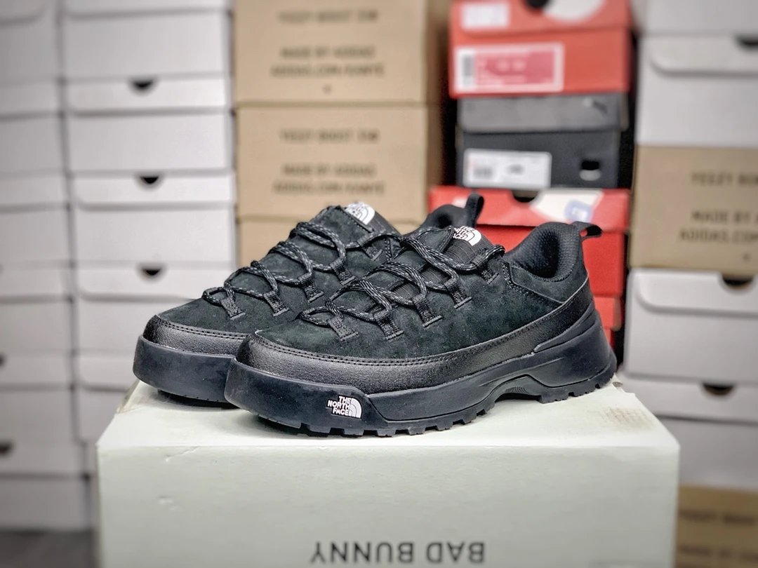 Outdoor Suede Hiking Shoes Deep Black - Gallery Image 3 - Detailed View