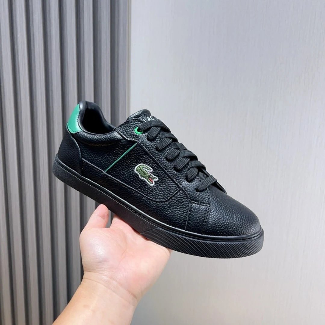 Lacoste Black Casual Sneakers - High Quality Product Image - Cnfans