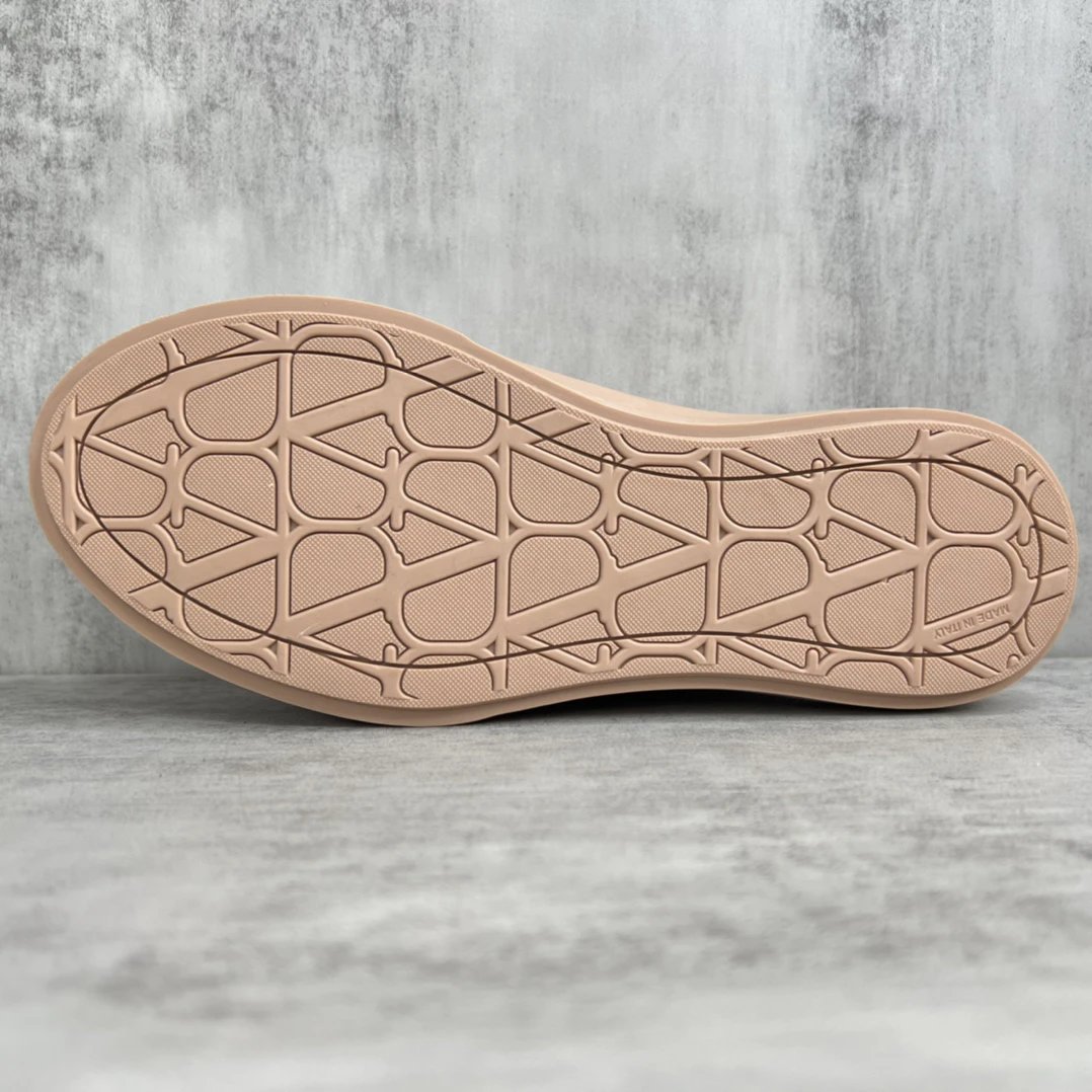 Slip-On Leather Sneakers Blush Beige - Gallery Image 8 - Detailed View