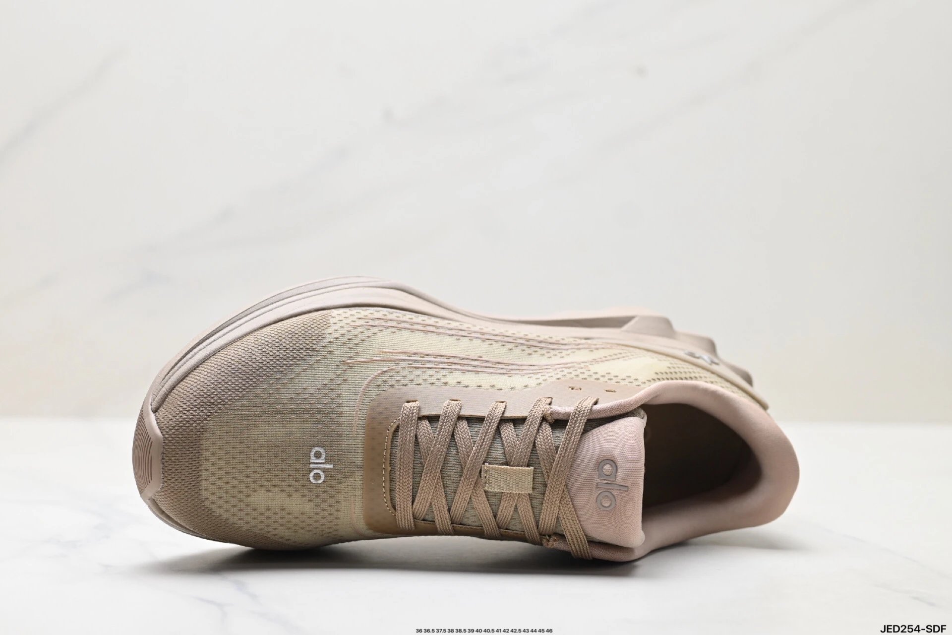 Alo Yoga Alo Runner Sneakers Beige - Gallery Image 2 - Detailed View