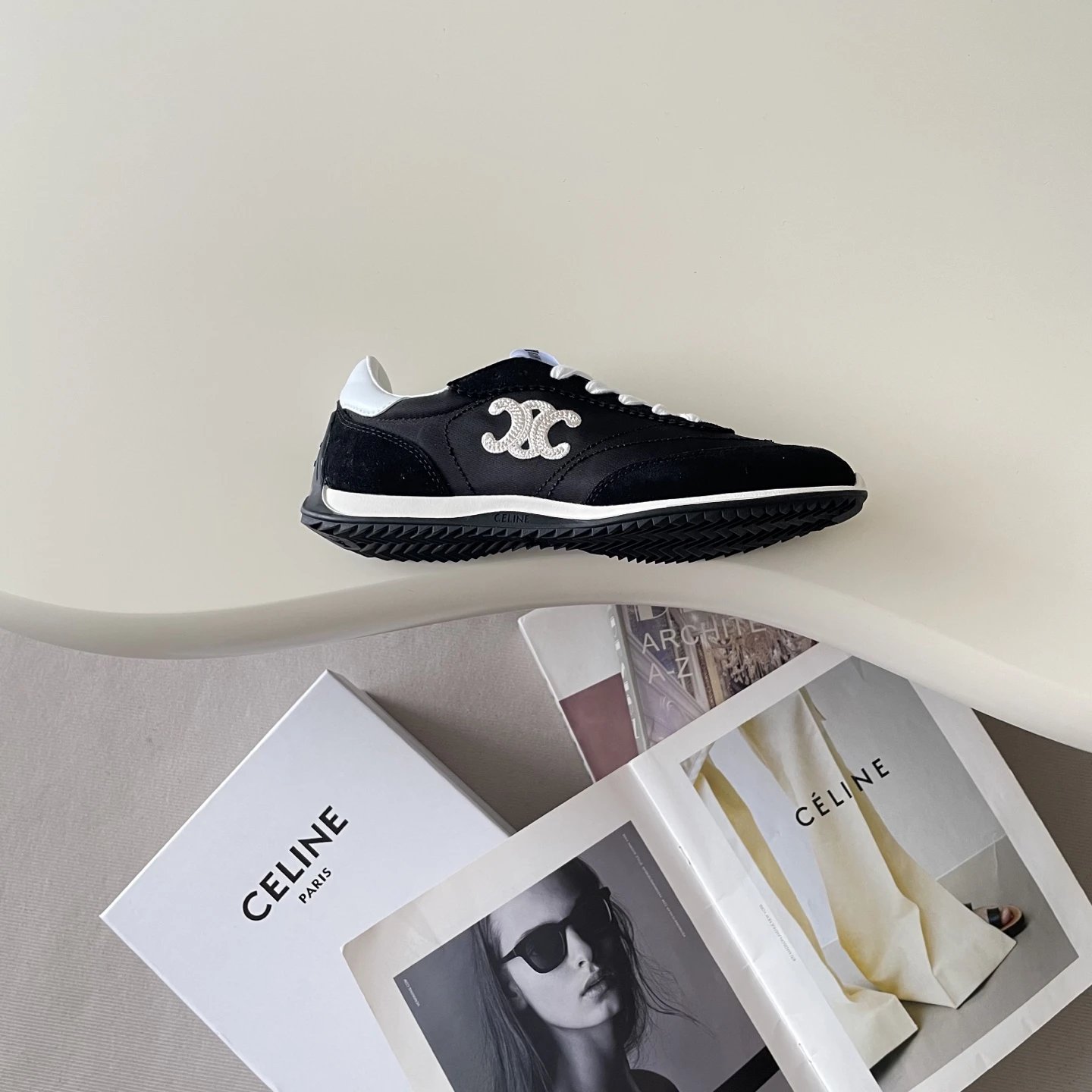 Vintage Racer Retro Trainers Suede Leather Black - Gallery Image 6 - Detailed View