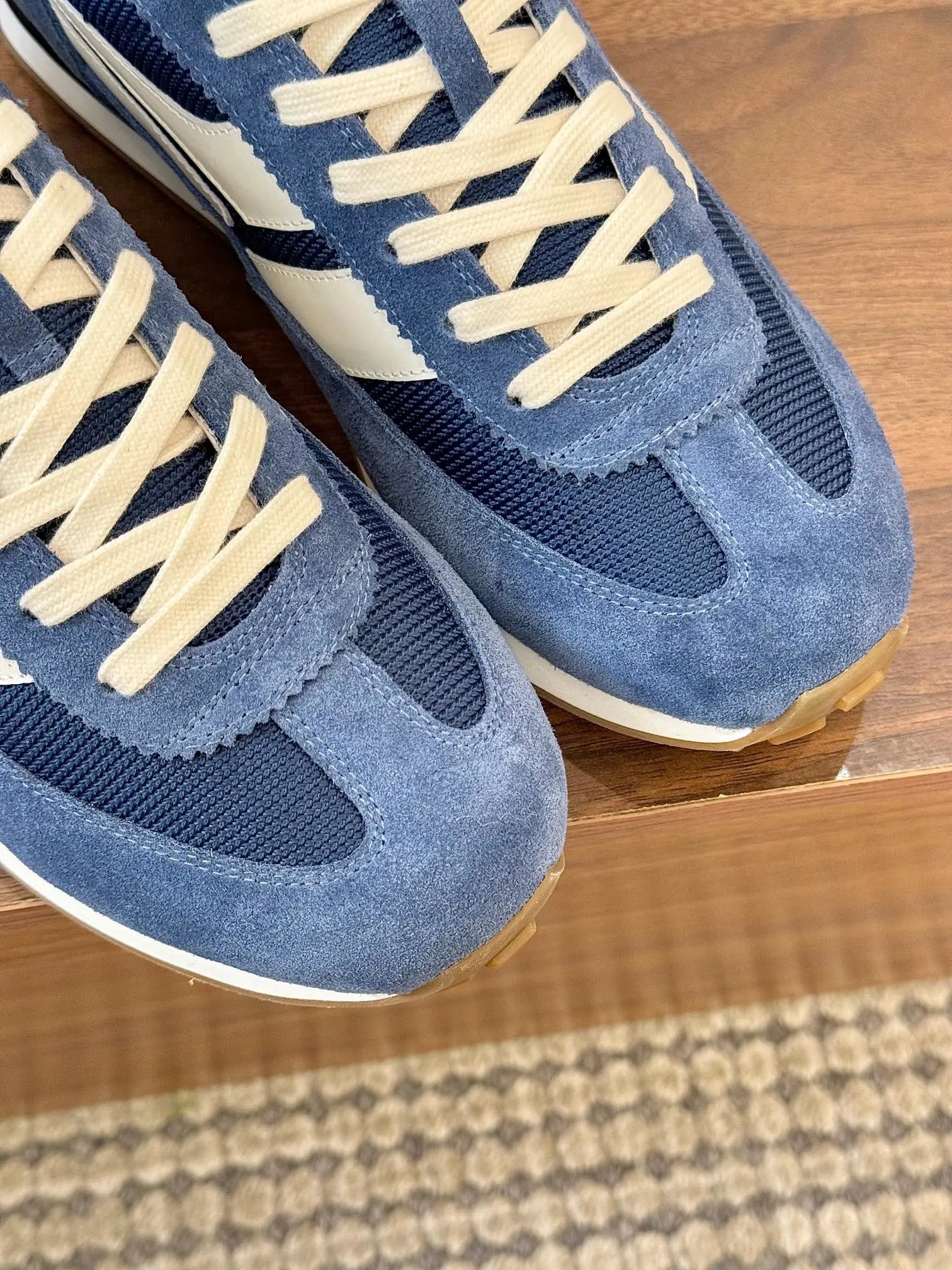 Vintage Suede Mesh Sneakers Midnight Blue - Gallery Image 9 - Detailed View