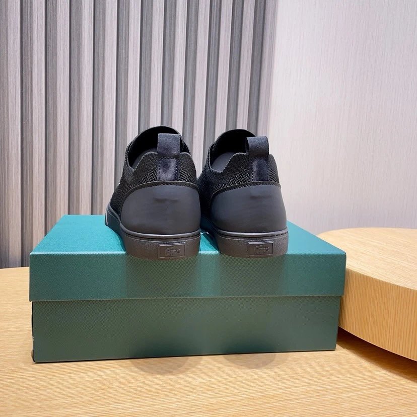 Lacoste Classic Sneakers Black - Gallery Image 6 - Detailed View