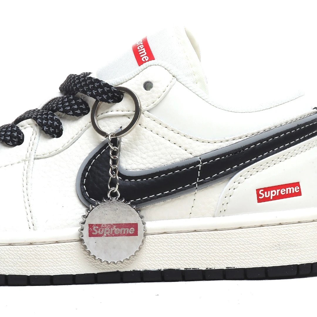 Leather Sneakers Low Midnight Blue - Gallery Image 8 - Detailed View