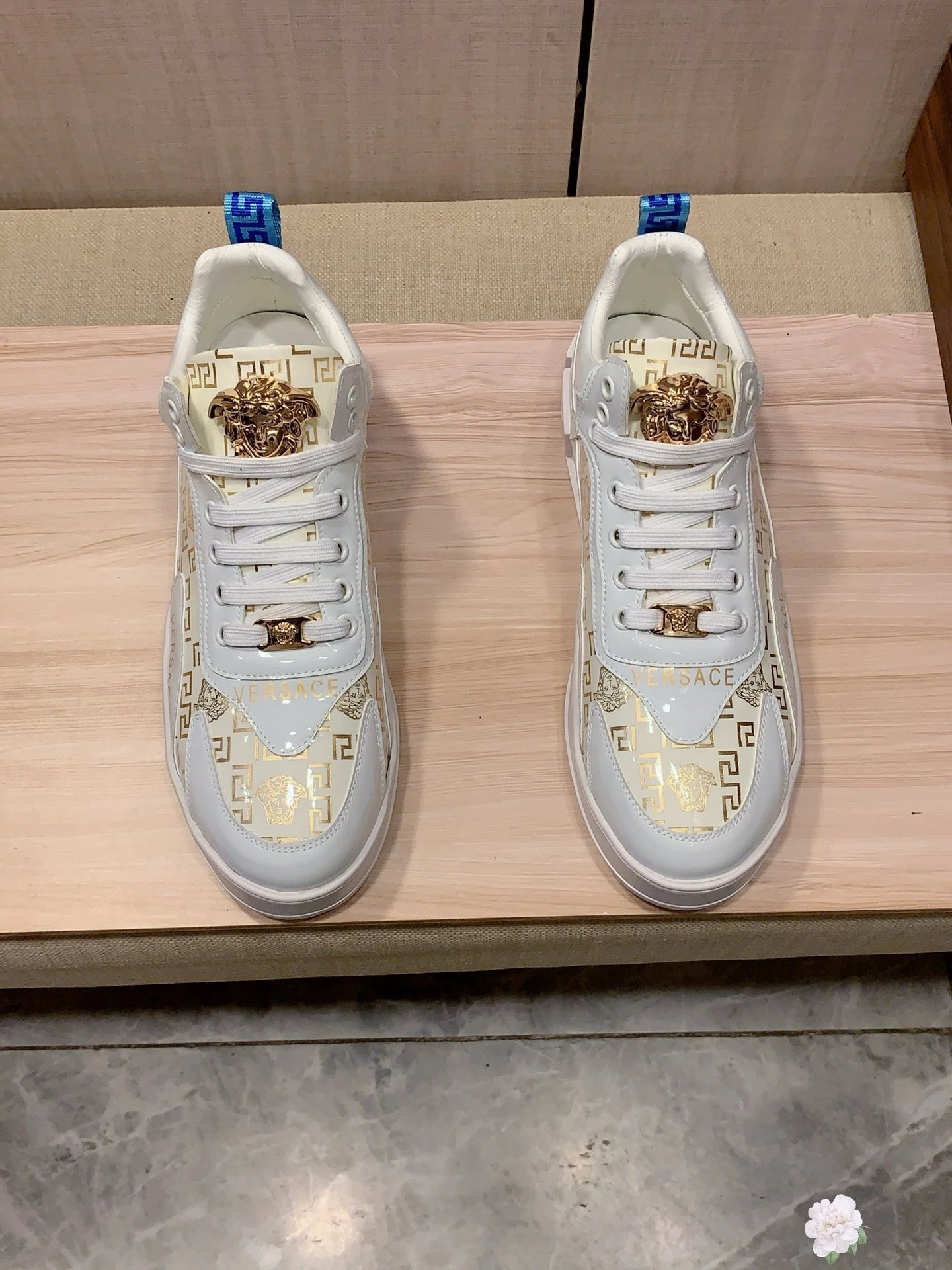 Luxury Leather Sneakers Greek Pattern Gold White - Gallery Image 4 - Detailed View