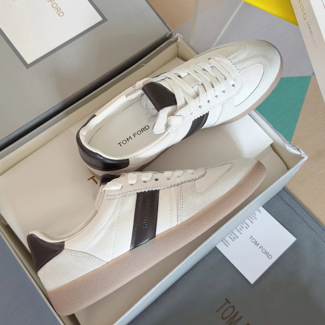 Suede Leather Retro Sneakers Ivory Black - Gallery Image 5 - Detailed View