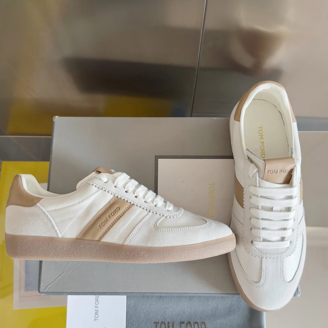 Suede Leather Trainer Sneakers Ivory Beige - Gallery Image 3 - Detailed View