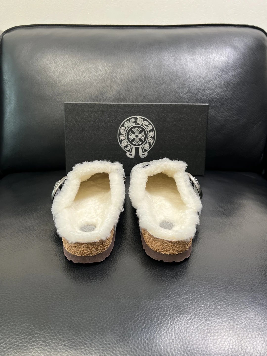 Luxury Shearling Leather Clog in Ash Grey - Gallery Image 8 - Detailed View