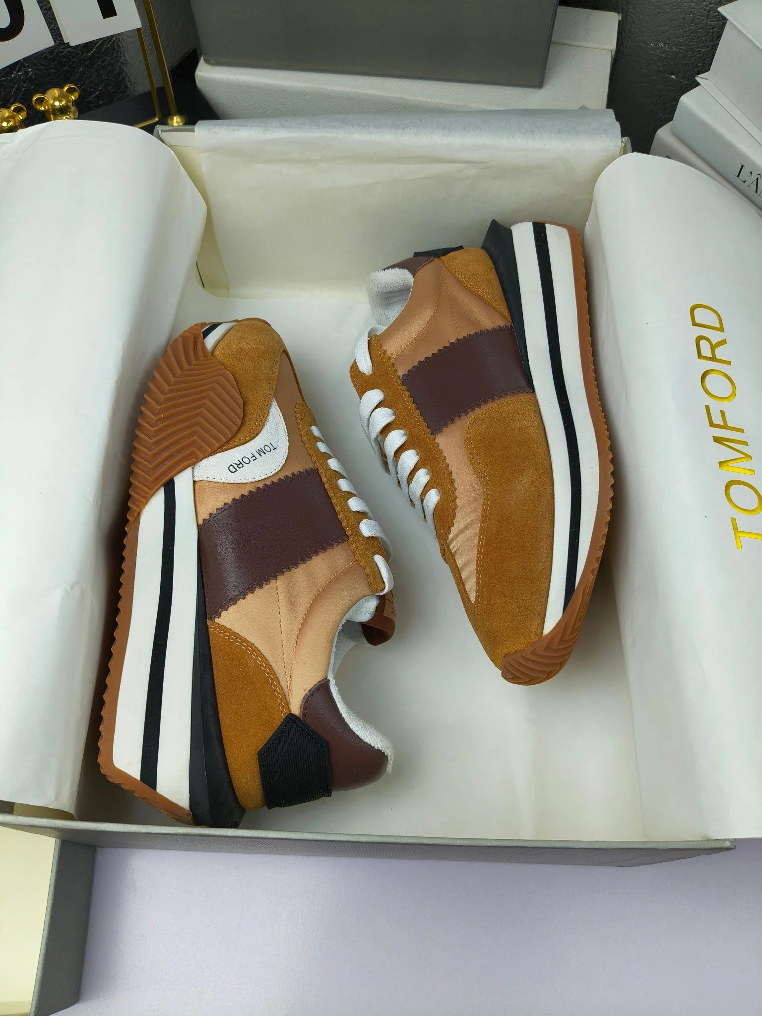 Vintage Leather Platform Sneakers Amber Brown - Gallery Image 8 - Detailed View