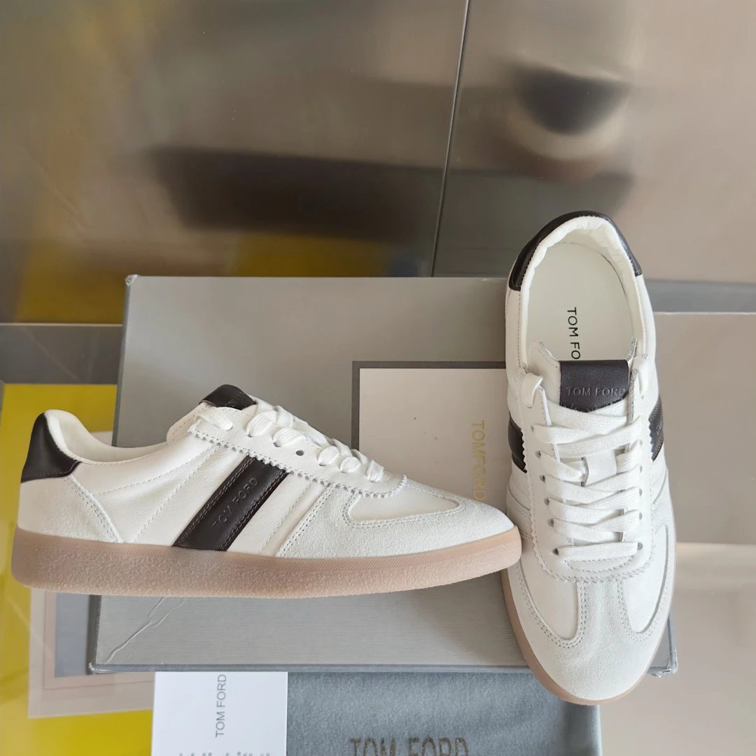 Suede Leather Retro Sneakers Ivory Black - Gallery Image 3 - Detailed View