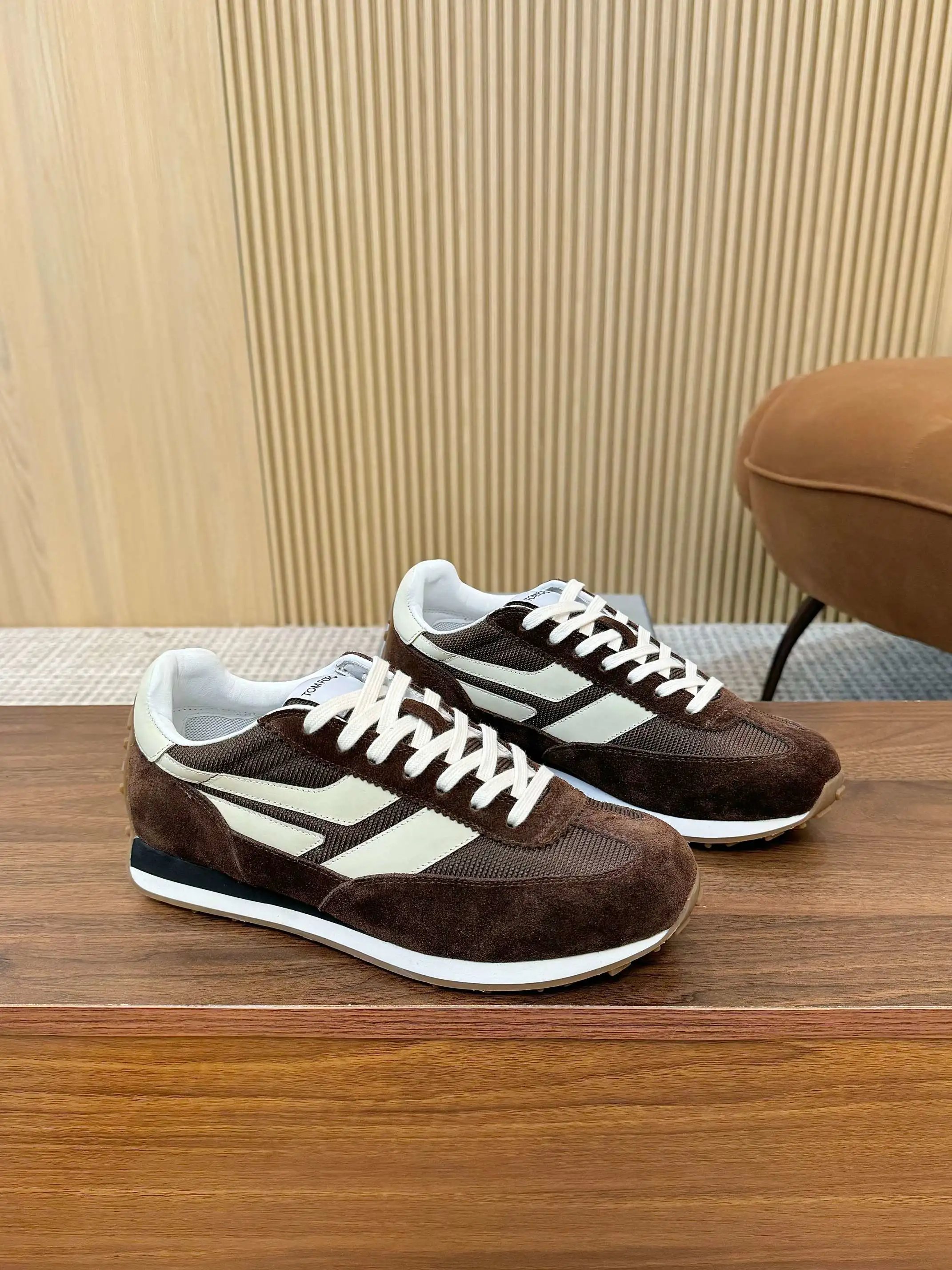Vintage Suede Mesh Sneakers Coffee Brown - Gallery Image 2 - Detailed View