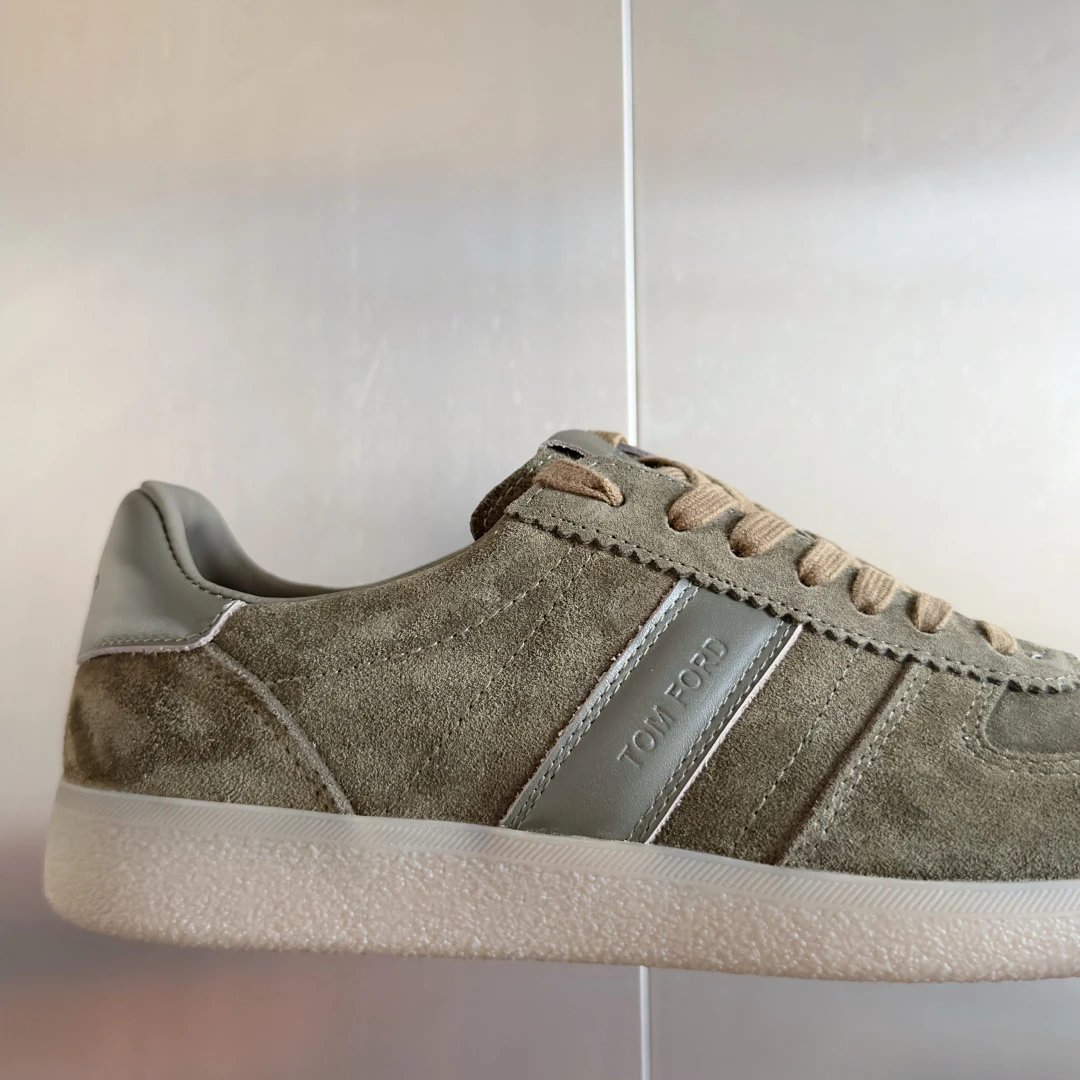 Suede Leather Trainer Sneakers Olive Green - Gallery Image 8 - Detailed View