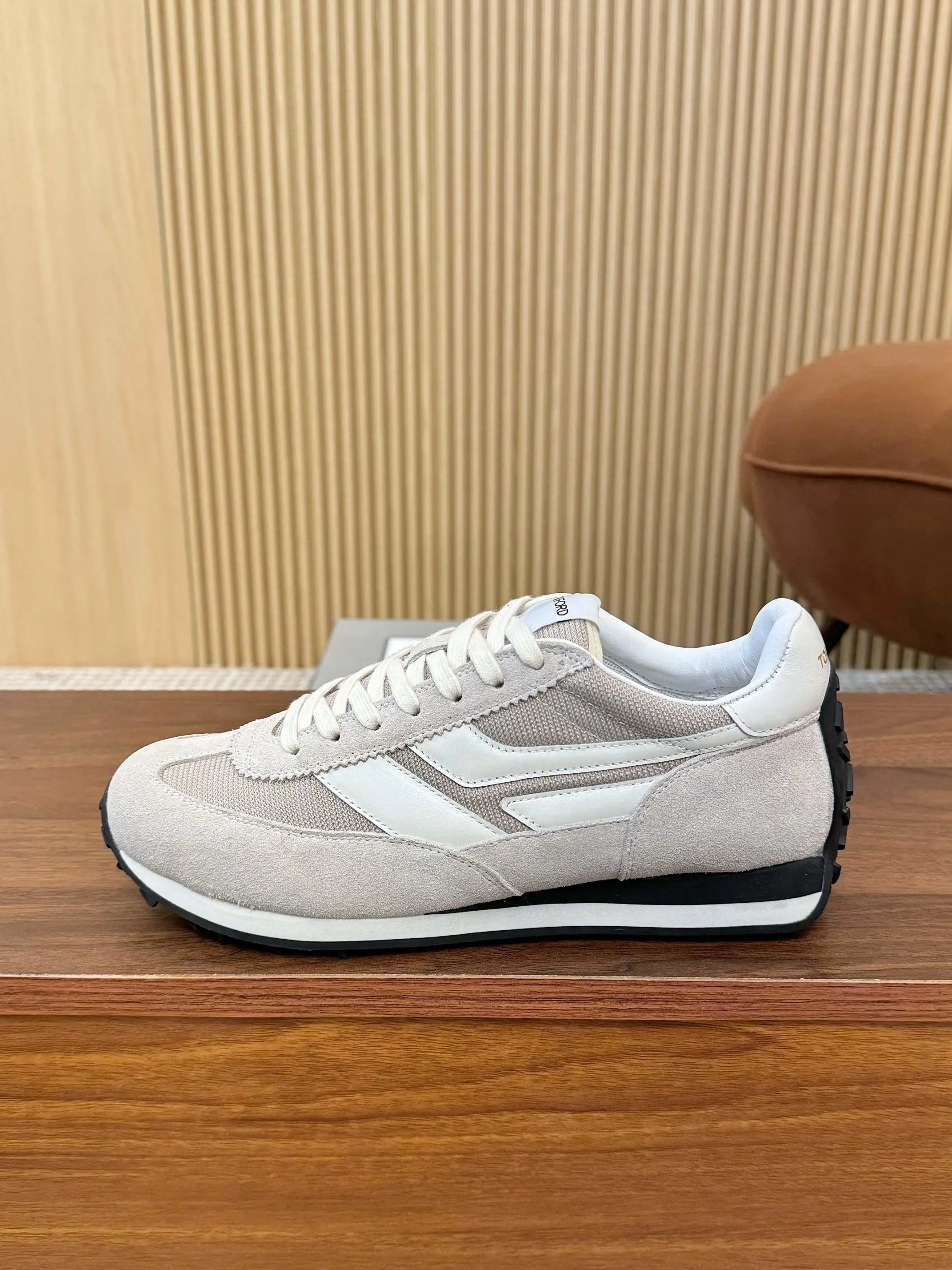 Retro Suede Mesh Sneakers Ivory - Gallery Image 1 - Detailed View