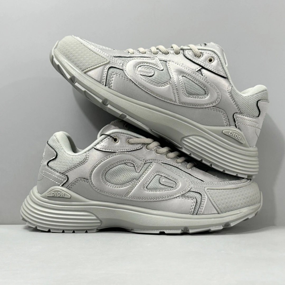 Mesh Runner Sneakers Beige - Gallery Image 5 - Detailed View