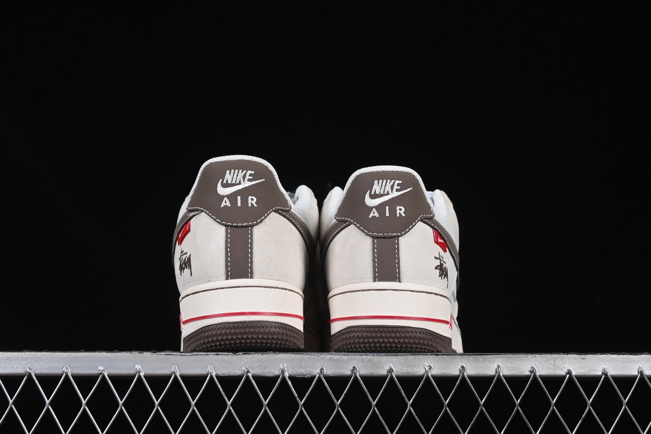 Casual Low-Top Sneakers Taupe Ivory - Gallery Image 6 - Detailed View