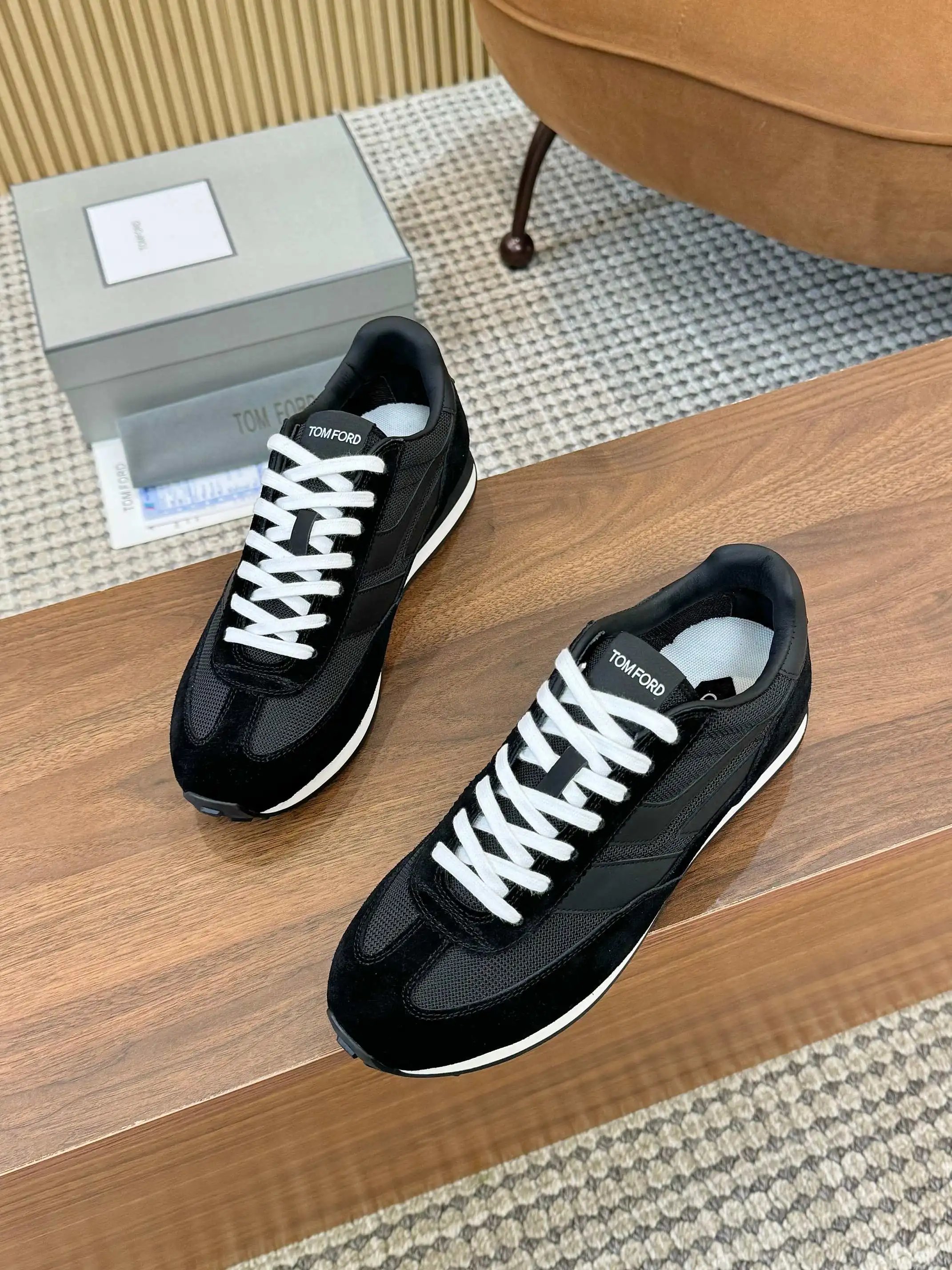 Vintage Suede Mesh Sneakers Onyx Black - Gallery Image 5 - Detailed View