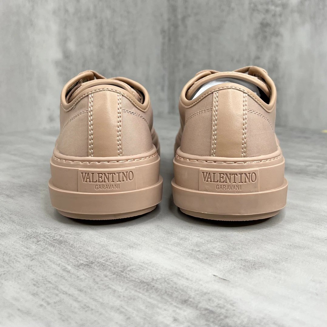 Valentino Garavani Beige Low Sneakers - Gallery Image 5 - Detailed View