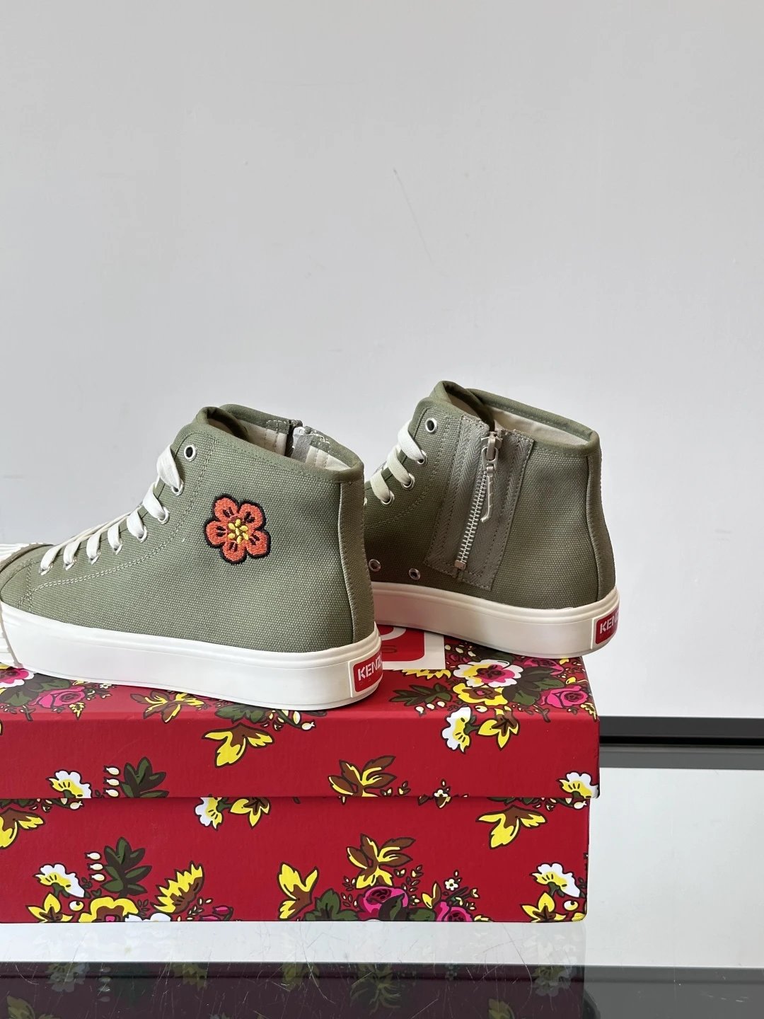 Kenzo Canvas High Sneakers Olive Green - Gallery Image 8 - Detailed View