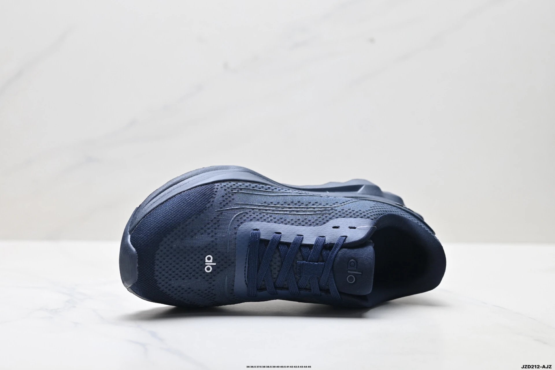 Alo Yoga Alo Runner Sneakers Navy - Gallery Image 2 - Detailed View