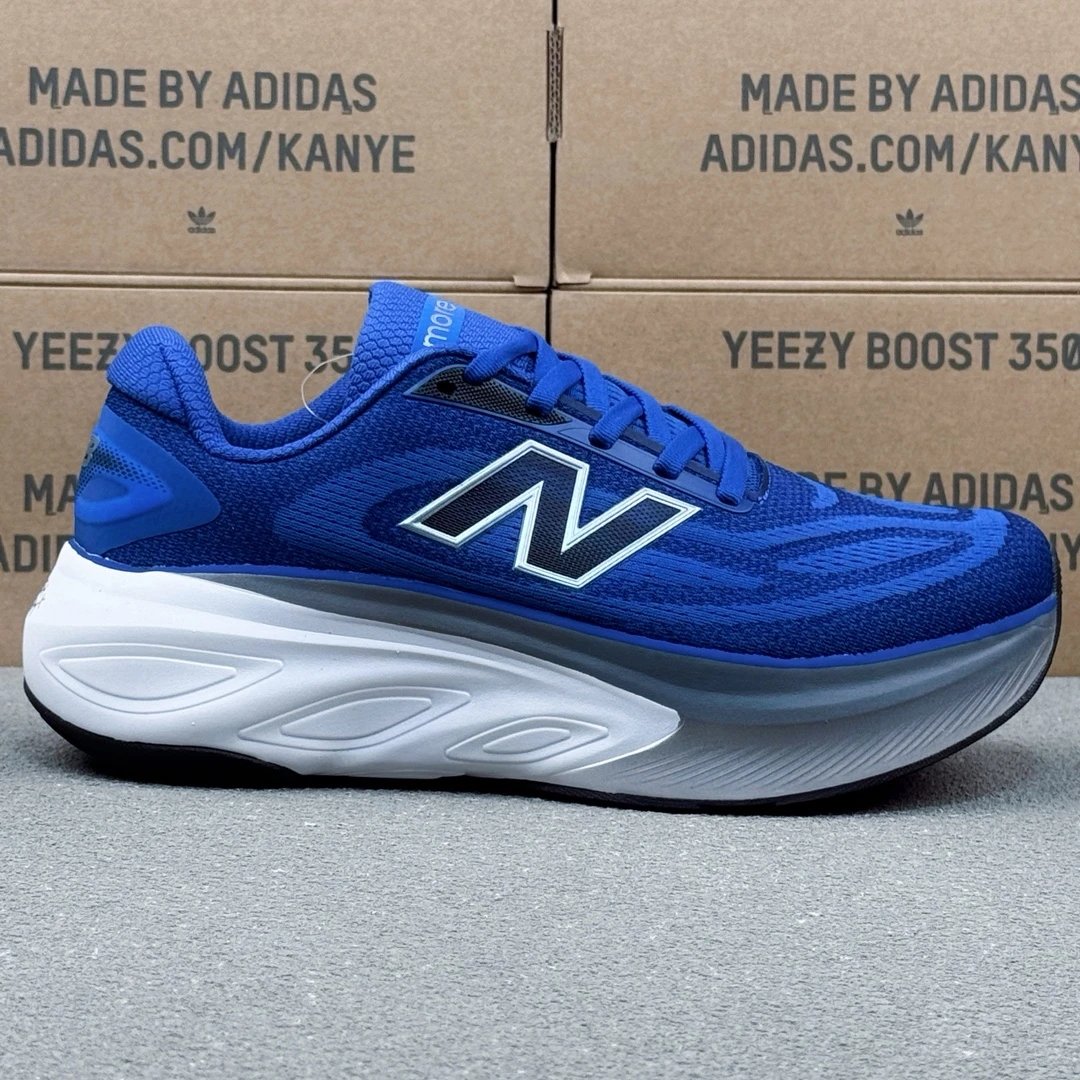 Lightweight Running Shoes Azure - Gallery Image 1 - Detailed View