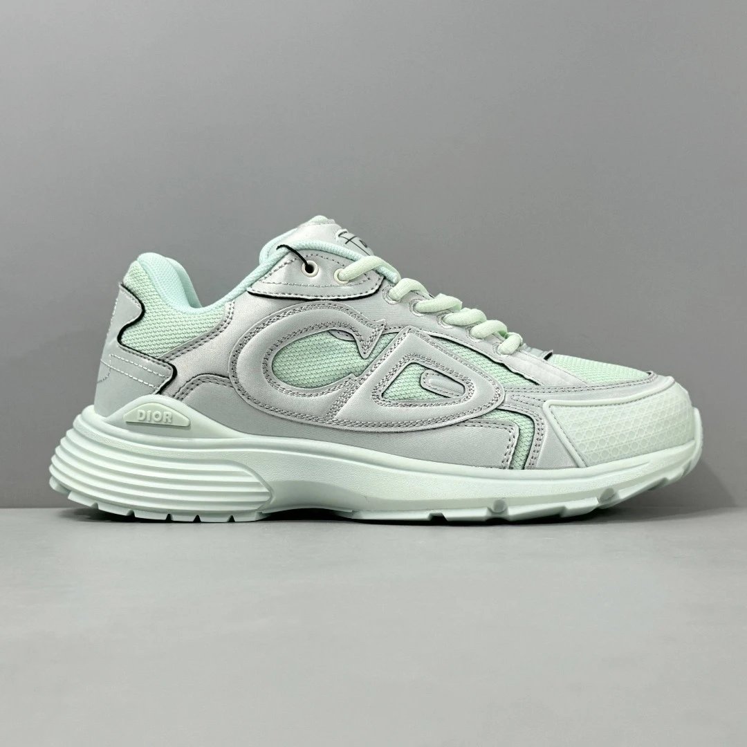 Casual Sneakers Low-Top Celadon - Gallery Image 1 - Detailed View