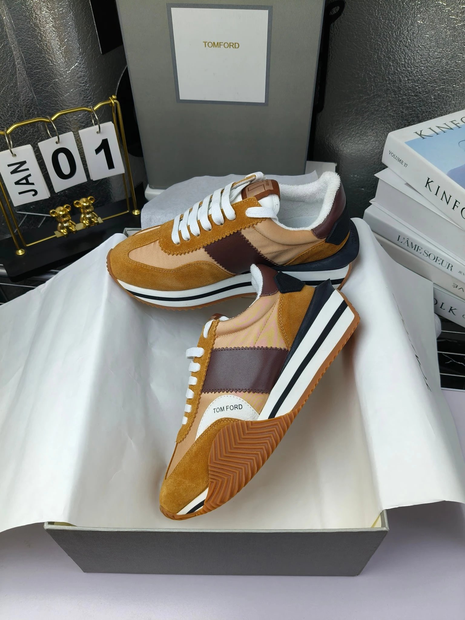 Vintage Leather Platform Sneakers Amber Brown - Gallery Image 4 - Detailed View
