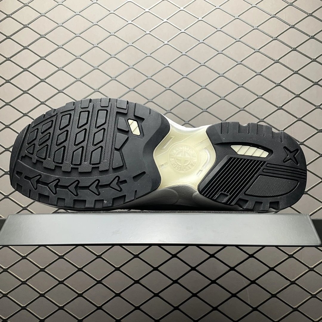 Outdoor Sneakers Mesh Luxe Ivory - Gallery Image 5 - Detailed View