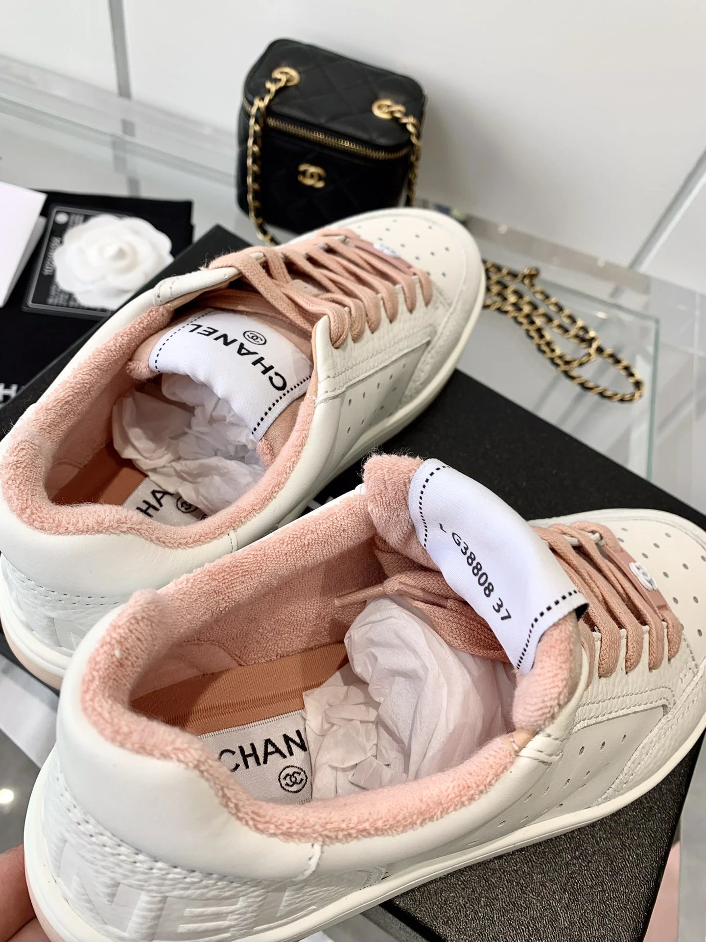 Chanel White Logo Sneakers Pink - Gallery Image 6 - Detailed View