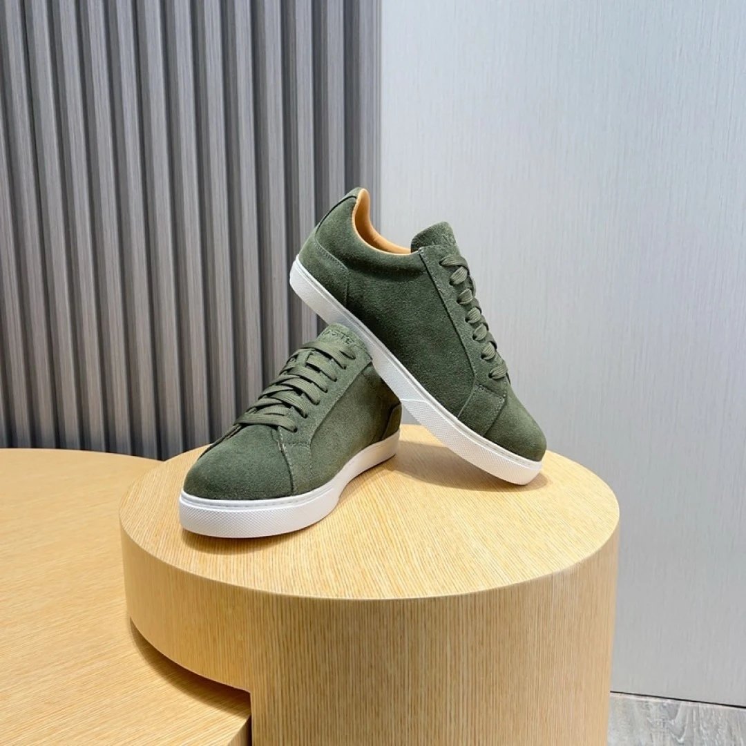 Lacoste Classic Green Sneakers - Gallery Image 3 - Detailed View