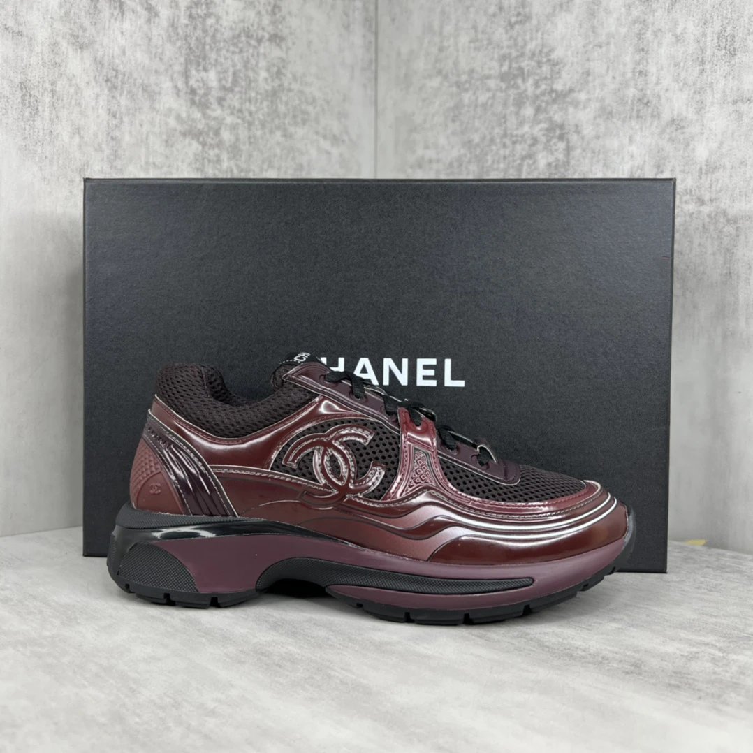 Spring Resort Leather Mesh Sneakers Burgundy - Gallery Image 1 - Detailed View