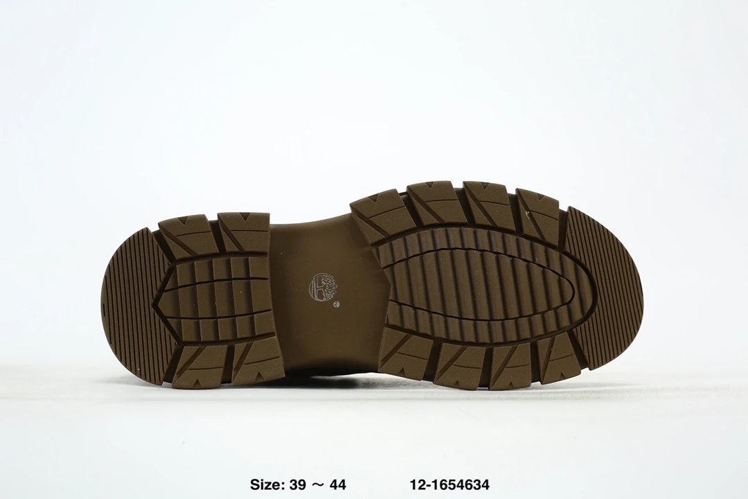 Outdoor Trekking Shoes Taupe - Gallery Image 7 - Detailed View