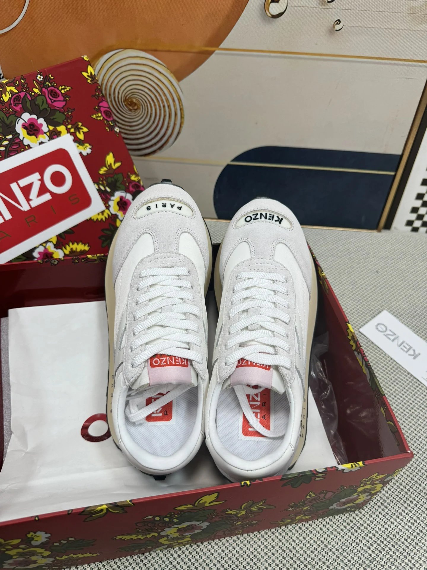 Kenzo Casual Sneakers Beige - Gallery Image 2 - Detailed View